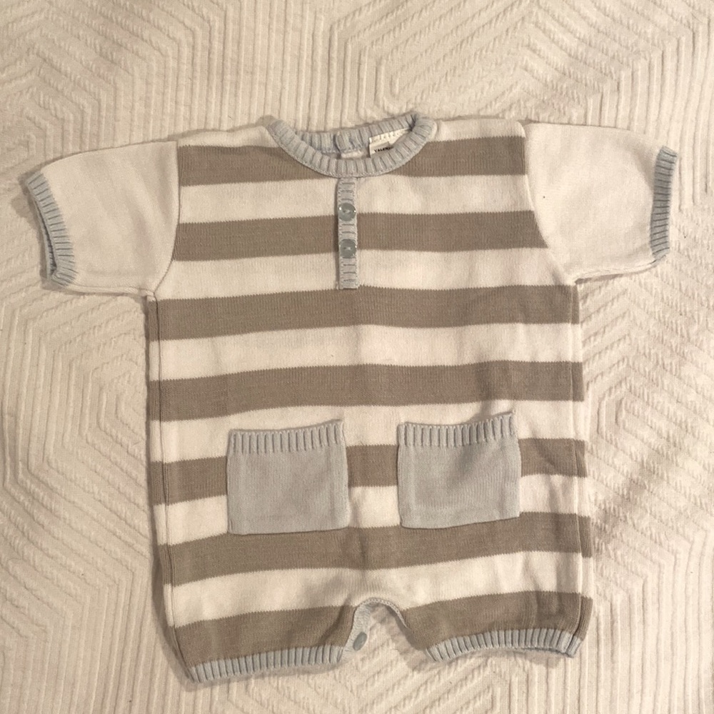 Cotton knit one piece with pockets